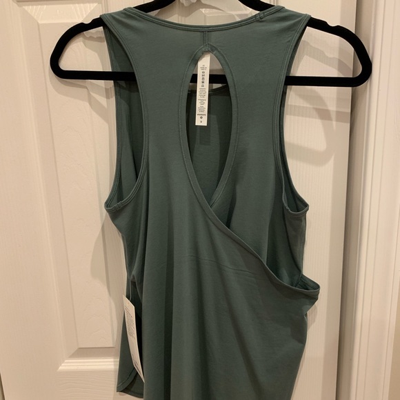 lululemon athletica Tops - Lululemon Hit The Stride Tank